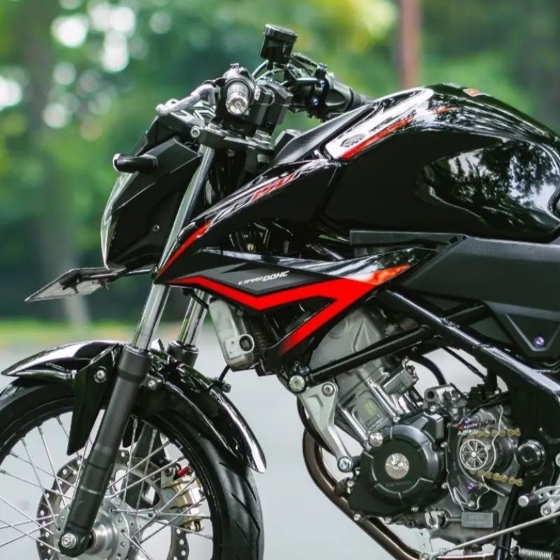 HONDA Hitam MERAH條紋lis貼紙標準ORI本田cb150r 2018黑紅貼紙cb150r黑色2018 v