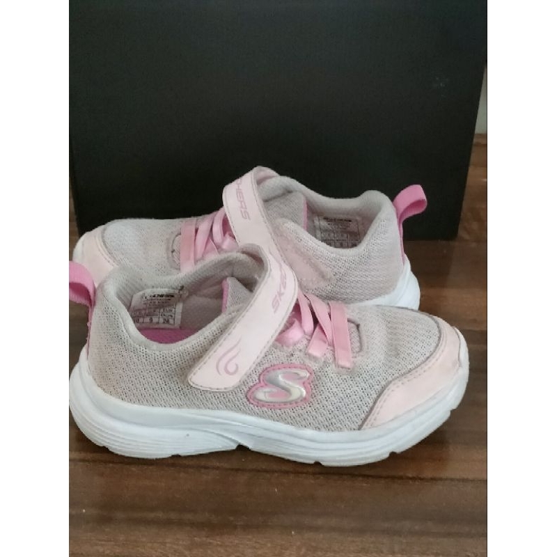 思克威爾 Preloved Skechers 粉色鞋子英國 26