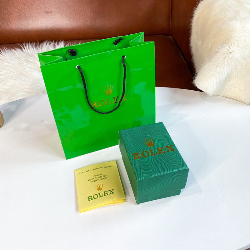Hijau 紙袋和勞力士綠色手錶盒品牌紙袋