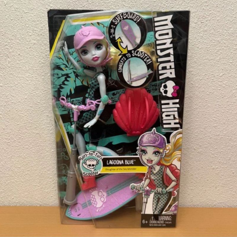 Monster High Surf To Turf 滑板車與 Lagoona 藍色娃娃