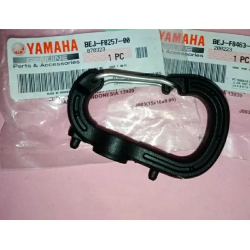 山葉 Gantungan 掛鉤 HOK 衣架掛鉤大絲蘭 FAZZIO 125 ORI YAMAHA BEJ-F8257-