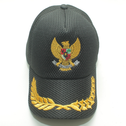 製作雙層棉質 garuda padi 帽子