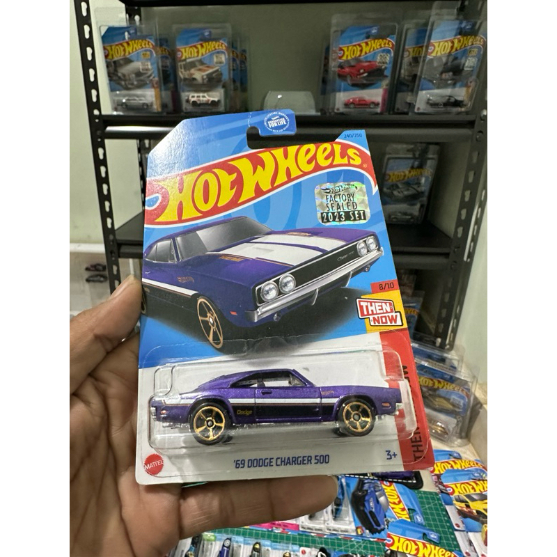 HOT WHEELS 風火輪道奇 Charger 500