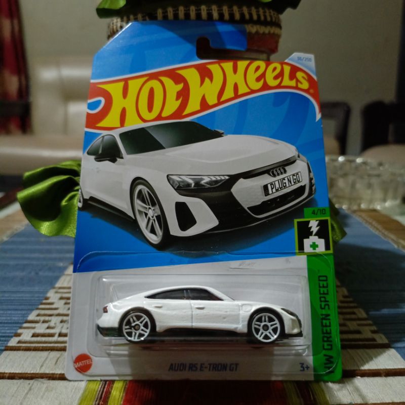奧迪 RS E-Tron GT 白色批次 B 2024 Hotwheels