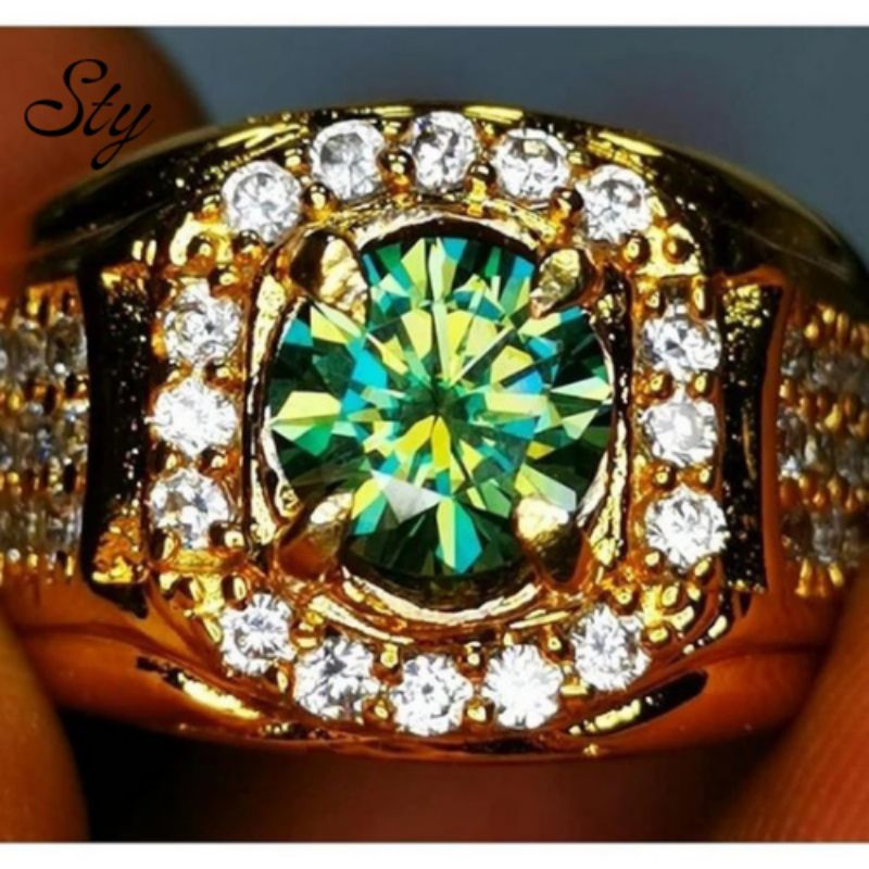 優雅奢華綠色莫桑石鑽石戒指