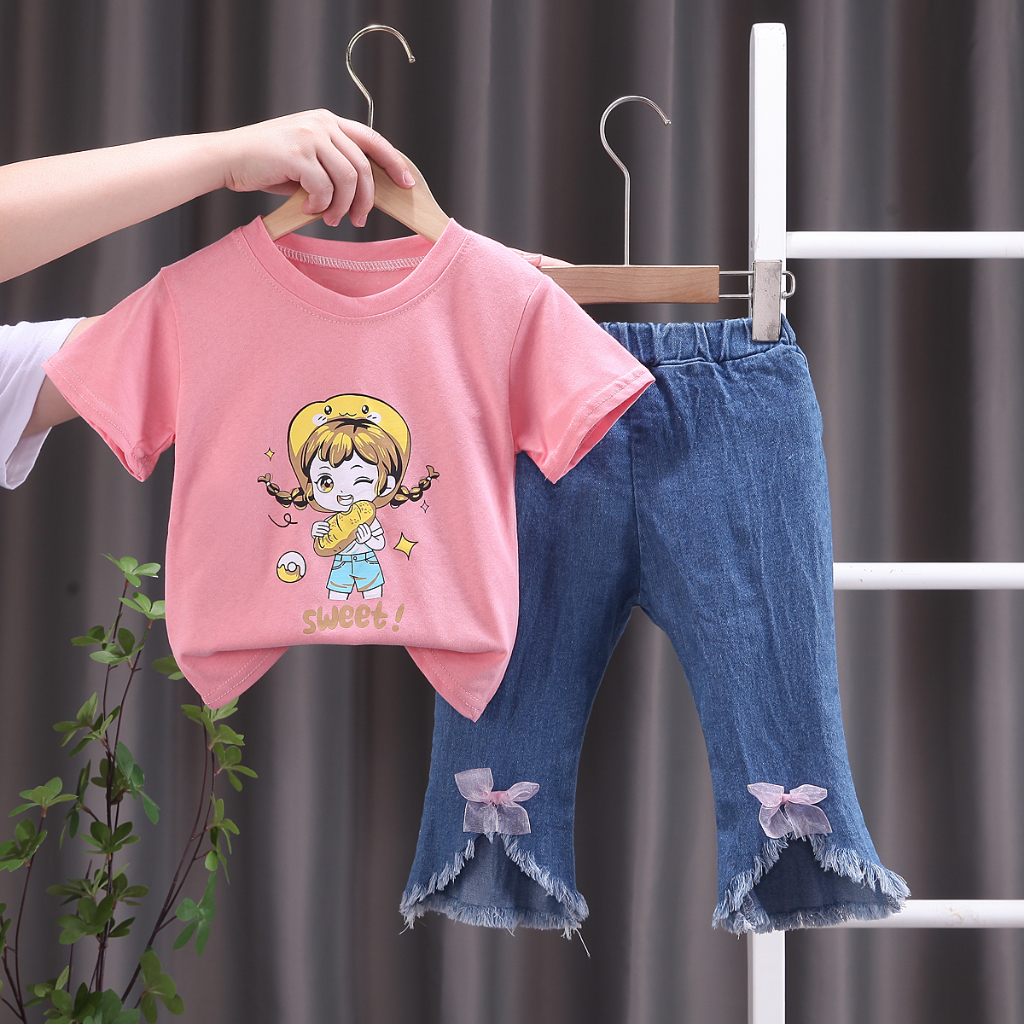 女童衣服套裝圓領女寶寶韓版卡通牛仔褲寶寶衣服可愛女寶寶1-5歲進口韓國