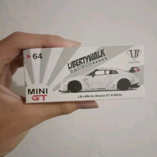 NISSAN Mini GT 日產 GTR R35 LBWK 白色