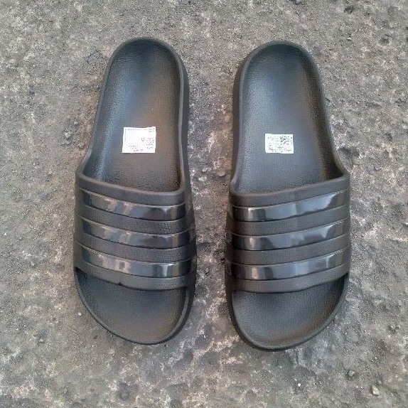 愛迪達 阿迪達斯 adilette aqua 拖鞋涼鞋全黑越南製造出廠價