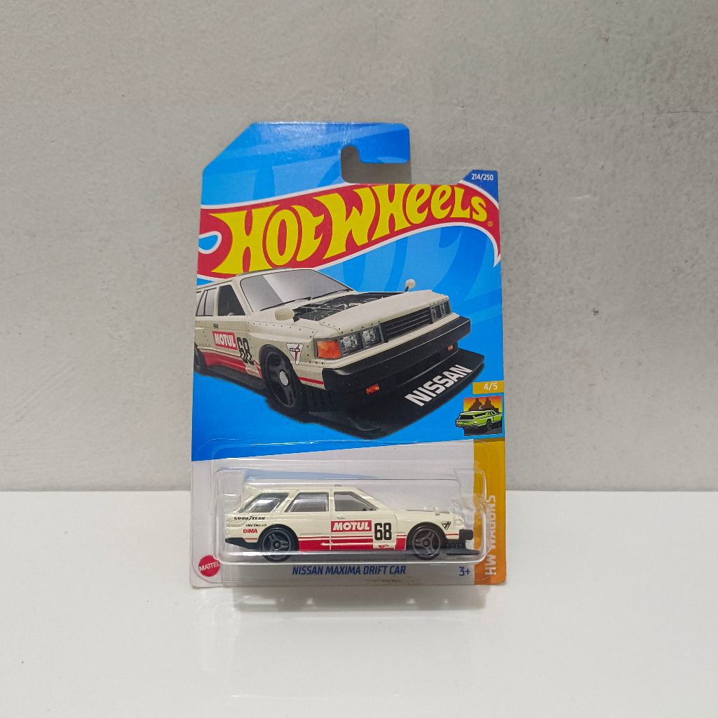 Putih MERAH Hotwheels NISSAN MAXIMA DRIFT 紅色白色 CAR HW J 進口