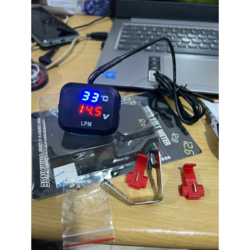 3 合 1 盒電池 VOLTMETER PLUS USB CASAN 和 UNIVERSAL Box KOSO 溫度溫度