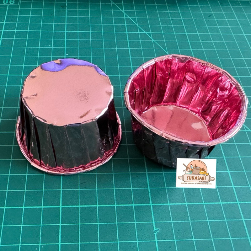 Merah Case Momma 標準尺寸金屬粉色 50pc 卷鬆餅紙杯蛋糕粉色