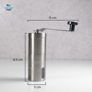一個兩個杯子手動咖啡豆研磨機便攜式銀色咖啡研磨機