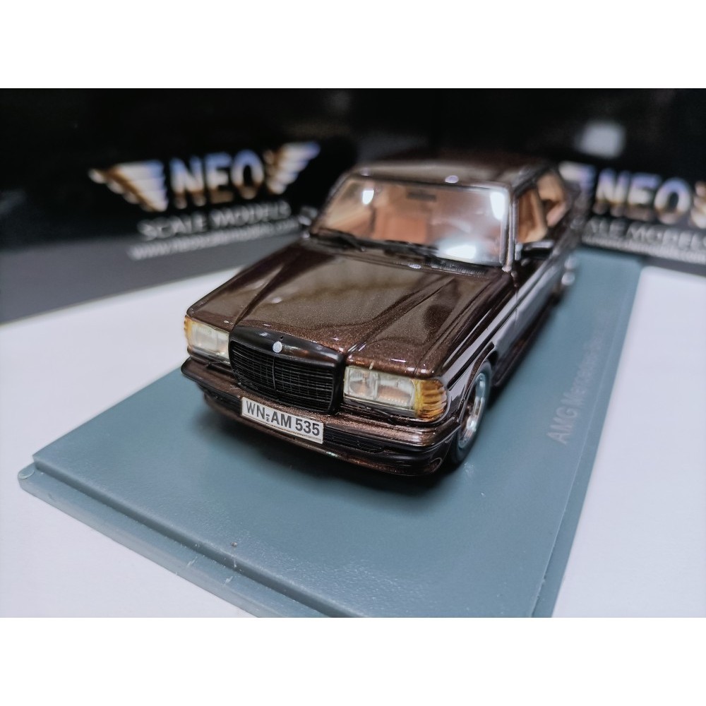 [稀有絕版現貨]Neo 1 43 賓士改裝4門轎跑車模型 Mercedes Benz AMG 280E 金屬棕