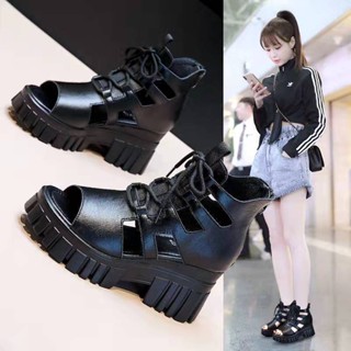 西西好鞋--真軟皮夏季鏤空透氣顯瘦羅馬涼鞋女2022新款百搭厚底涼靴女鬆糕鞋