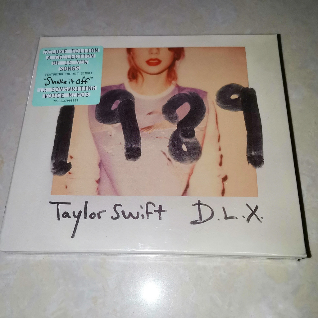 【全新】泰勒絲 Taylor Swift 豪華版CD 帶13張拍立得 密封包裝 XH