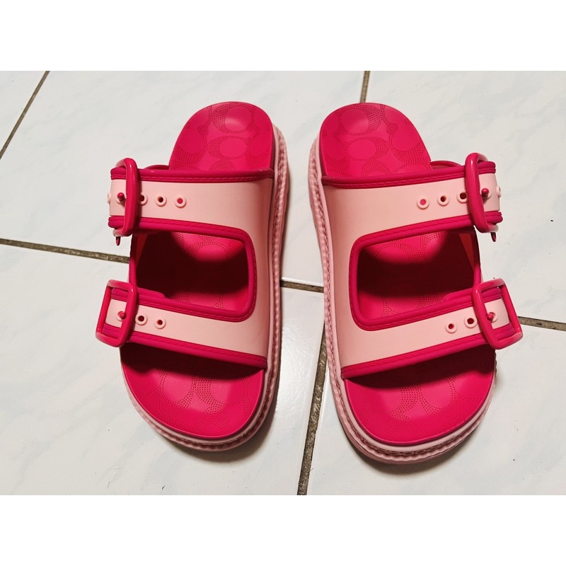 COACH 女鞋 LUCY 粉紅涼鞋（23號）