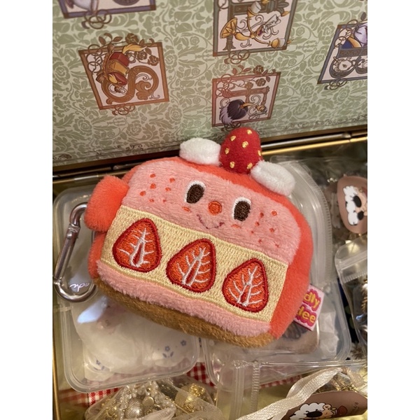🍓🍰gladee 草莓蛋糕造型 airpods pro 零錢包 耳機殼 日本耳機殼 apple耳機
