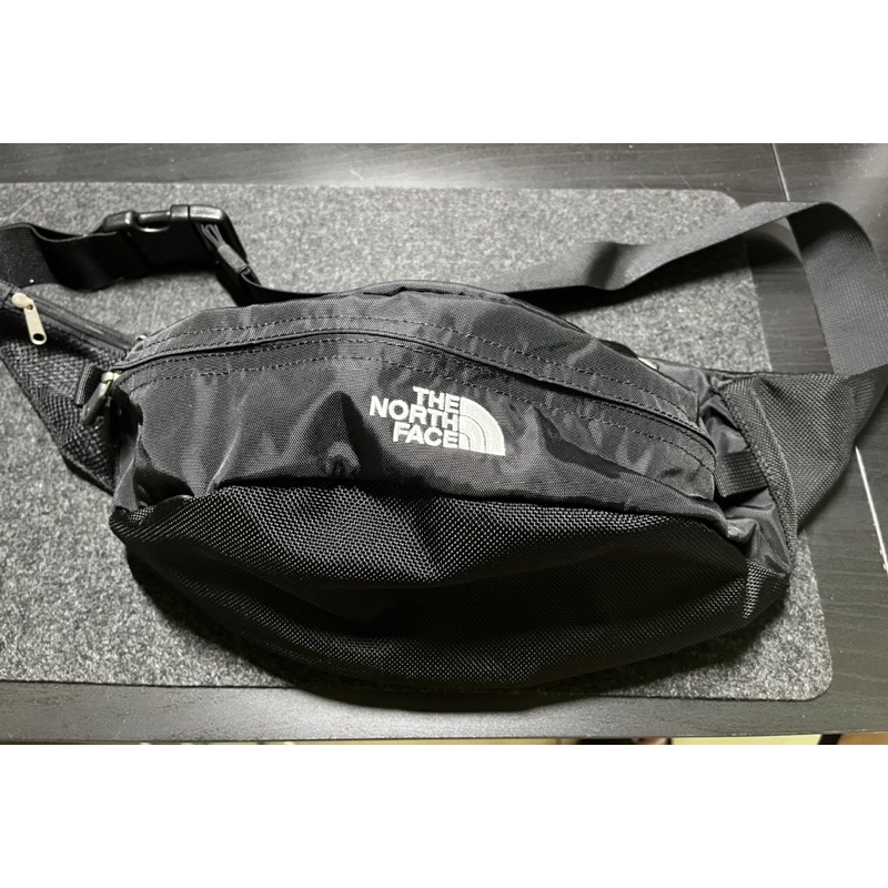 The North Face 北臉 sweep waist bag 4L日本限定腰包 側背包北面 NM71904黑色
