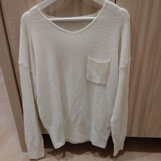 E hyphen world gallery 毛衣