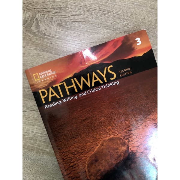 Pathways 3 second edition 英文課本
