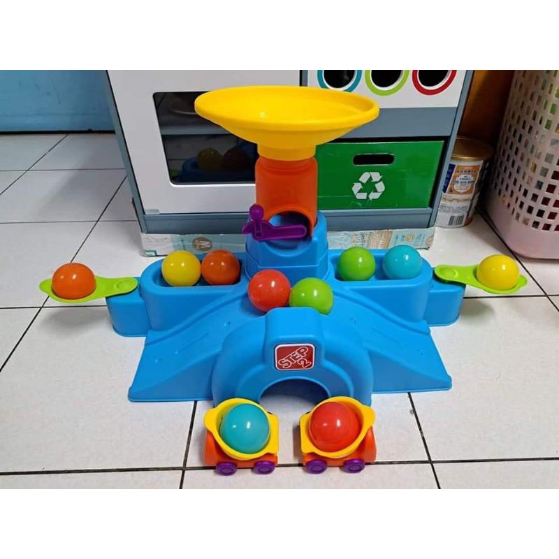 STEP2 運輸飛球組(2合一的拋投遊戲玩具) 六面音樂盒 玩具車 地墊