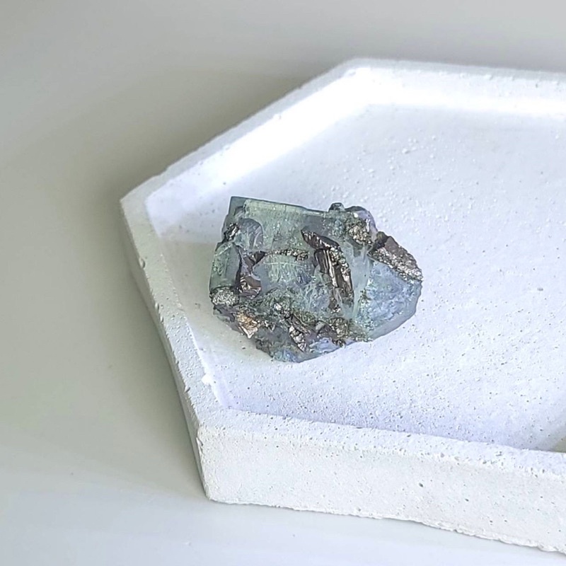 271水晶花園－礦晶－內蒙 幻影 螢石 磁黃鐵礦 脆硫銻鉛礦