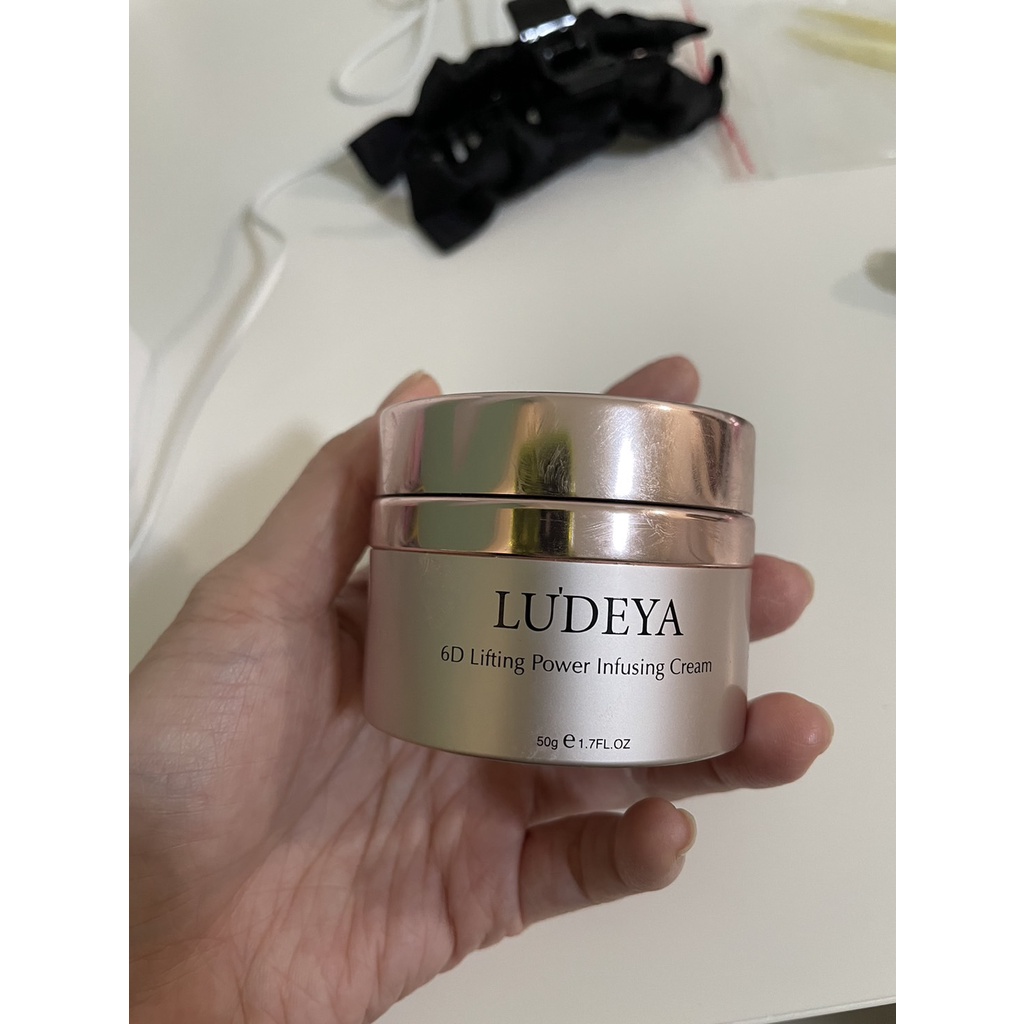二手 Ludeya 琥珀微臻逆齡緊緻膠囊 56入/超緊緻微臻琥珀霜50g可分開出售