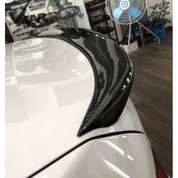 【V.Car】BMW F10 3D款 碳纖維尾翼