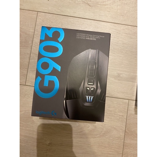 羅技 電競滑鼠G903 Lightspeed全新 2300 （市價$約3000）