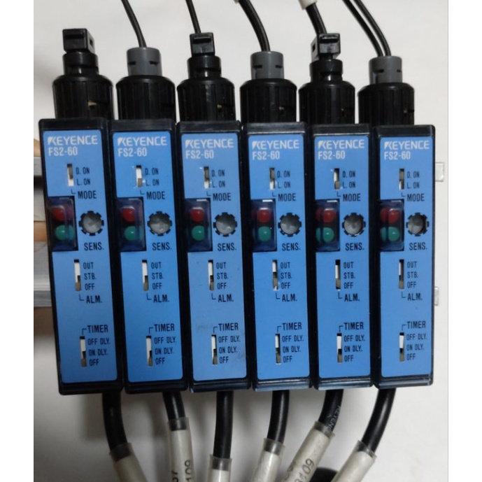 🌞二手現貨保固 日本 KEYENCE 基恩斯 FS2-60 光纖光電感測器 NPN輸出 長檢測距離 12至24 VDC