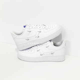 【罐頭選貨】NIKE AIR FORCE 1 SWOOSH 立體小勾 FV3654-111 CT1990-100 小勾