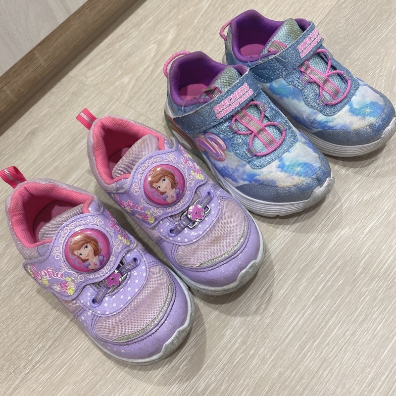 女童鞋 Skechers +安娜鞋 冰雪 +一雙發亮鞋300