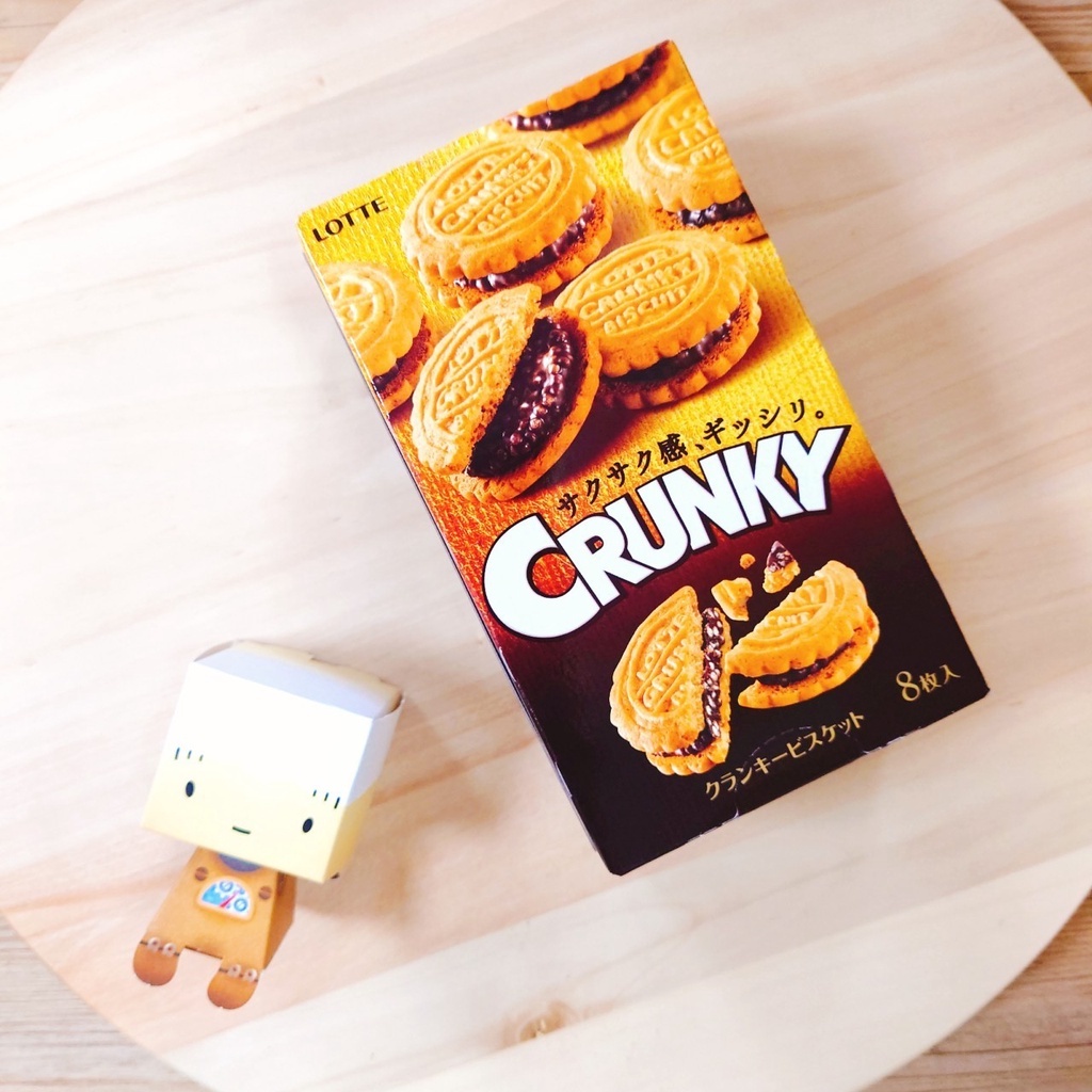 免運 現貨 快速出貨 日本 樂天 LOTTE CRUNKY 巧克力穀物夾心餅乾 巧克力 穀物 夾心餅乾 可可 餅乾