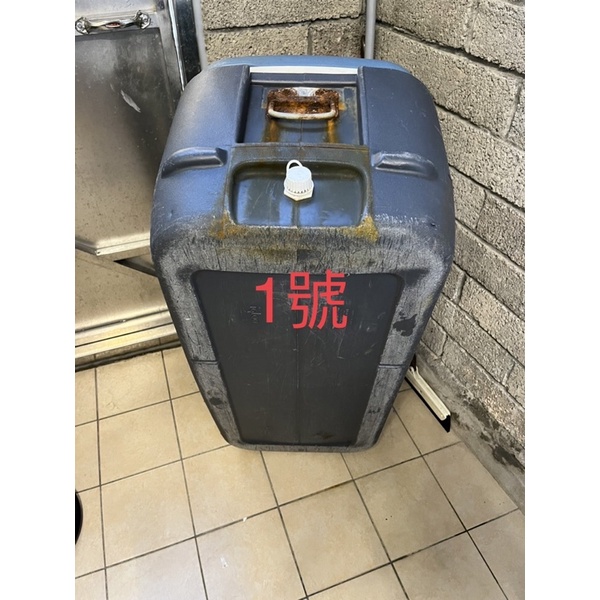 二手 igloo 100L 冰桶