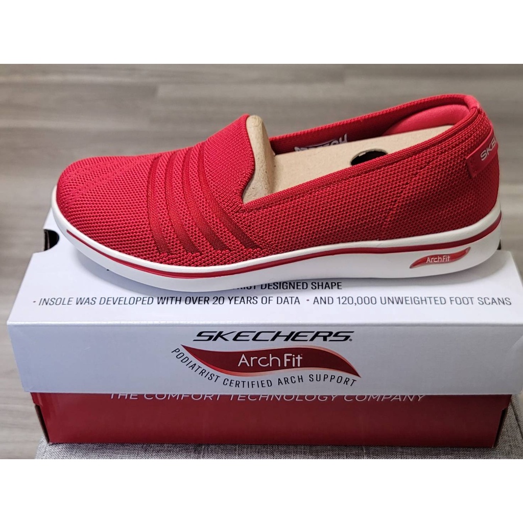 a19642020下單專區Skechers【美國官網直送正版全新]紅色休閒鞋!ARCH FIT UPLIFT!(免運費)