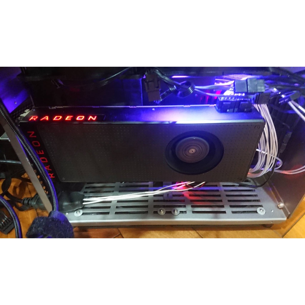 vega64 8gb 公版顯卡