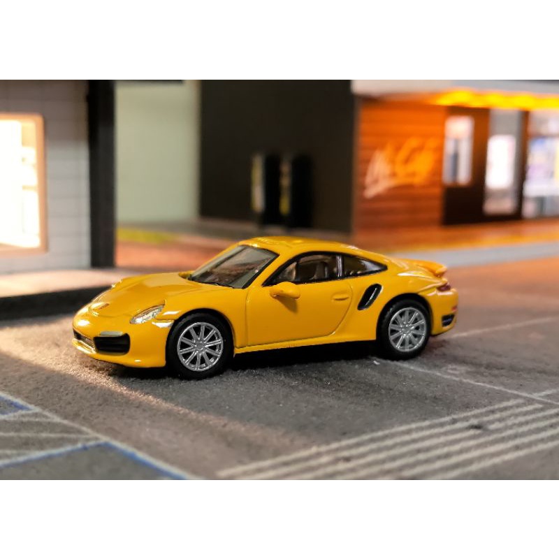 1/64 7-11超商 保時捷 Porsche 911 Turbo (991)