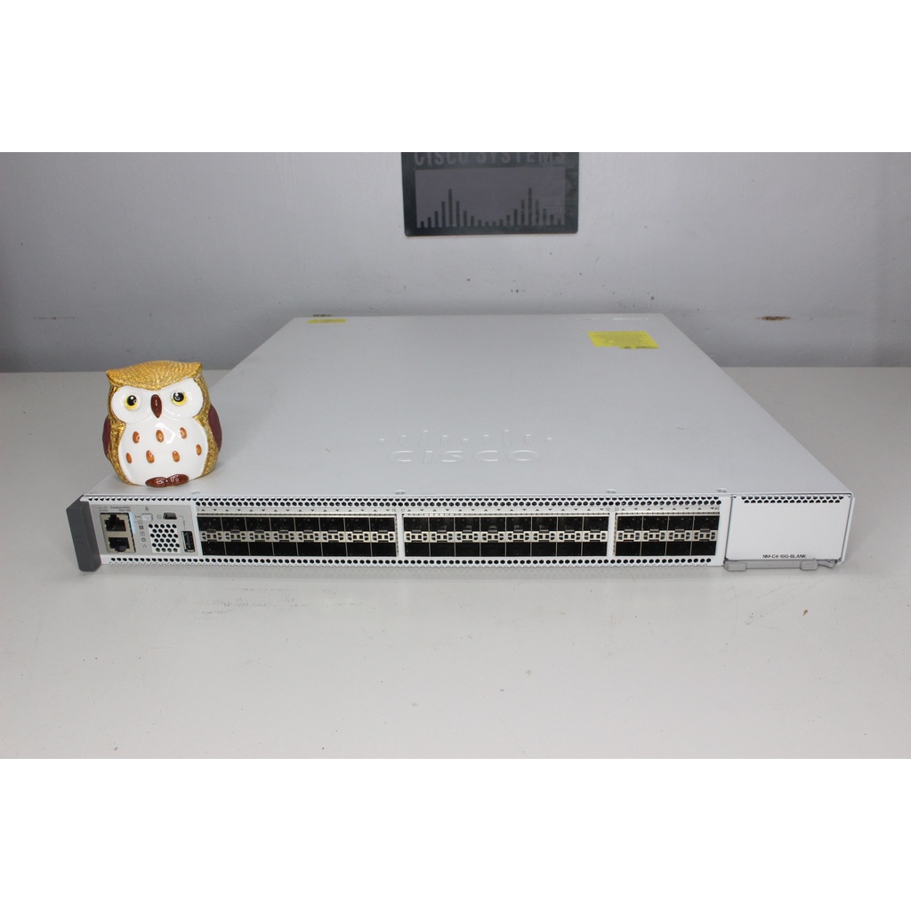 Cisco C9500-40X-A 40-Port 10G Switch