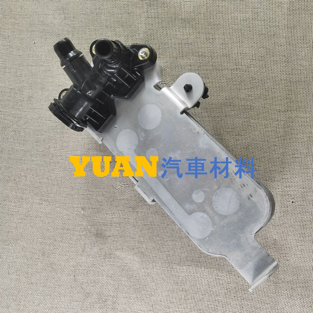 變速箱冷卻器 BMW F20 F21 F22 F23 F30 F31 F34GT F32 F33 17217600553