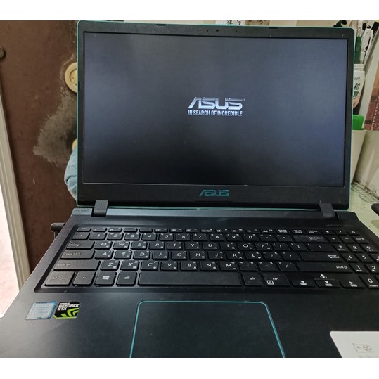 ASUS華碩 X560UD-0101B8550U 15.6吋筆記型電腦 閃電藍(故障)