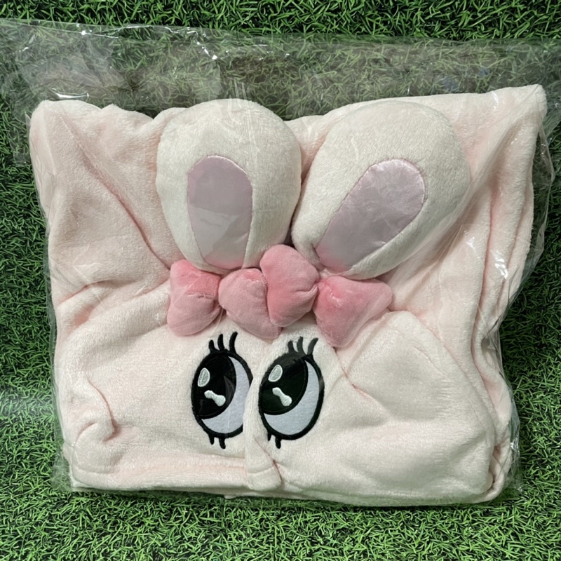 innisfree X Esther Bunny 造型毛毯／絨毛提袋