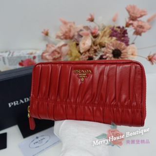 美麗堡outlet精品 PRADA 金字NAPPA 皺折1M0506 ㄇ型拉鍊長夾 -紅色【現貨】過季新品