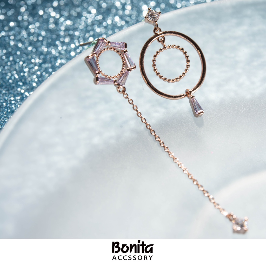 【Bonita】925銀針/美迴旋不對稱耳環700-9270/水晶圓700-9271(任選二件NT$290)