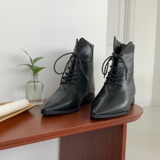 OIOI KOREA｜正韓韓國女鞋代購｜預購 A753 尖頭 綁帶鞋 低跟 皮鞋 低筒靴