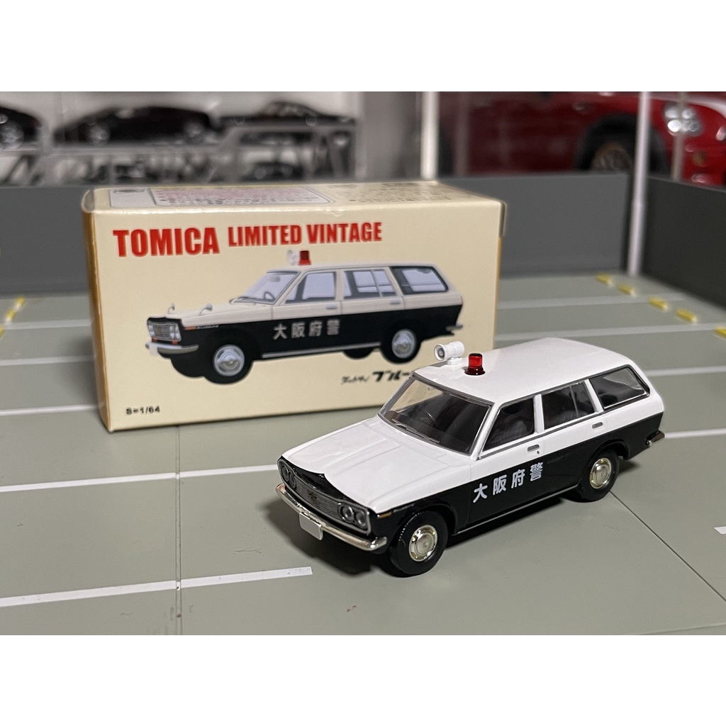 Tomytec TLV Shop 限定 Datsun Bluebird Van 大阪警車 絕版