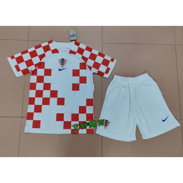 新款 國家隊成人套裝球迷版足球衣 卡達世界盃 克羅地亞足球衣 主場足球服 克羅埃西亞足球衣 短袖套裝 比賽隊服