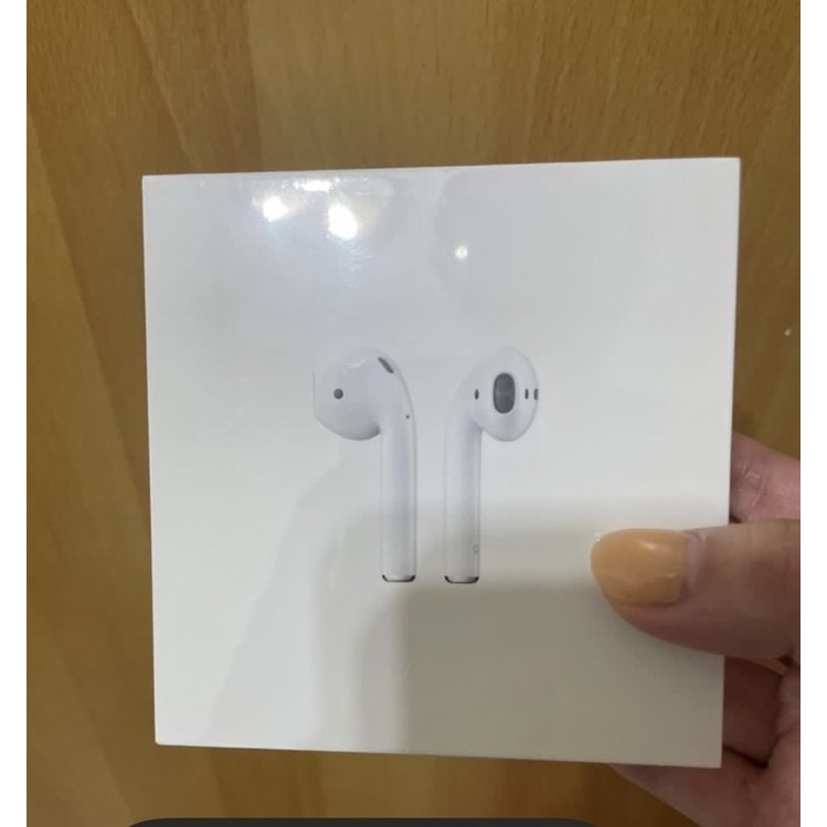 《全新膠膜末拆》 Airpods 搭配充電盒 2019 二代（送全新保護套)