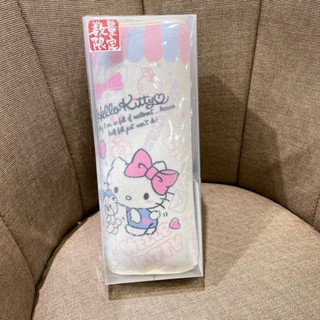 三麗鷗Sanrio台灣製Hello Kitty車用安全帶護套枕(單個)