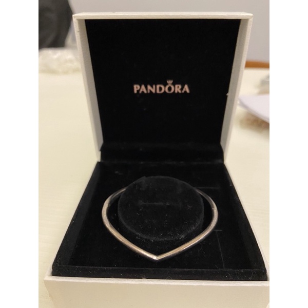 Pandora 經典手環 二手（附盒及袋子）
