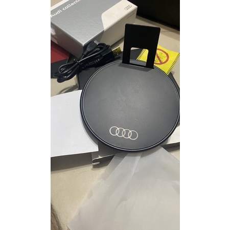 Audi 無線充電盤 全新